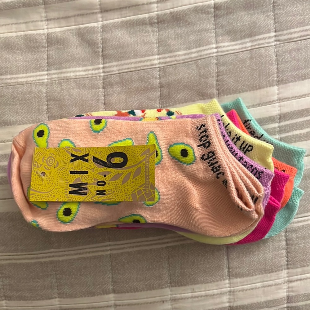 Mix No. 6 Women’s No Show Fiesta Socks - 6pk